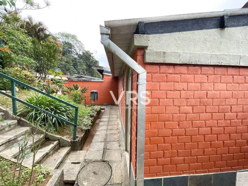 Foto 1 de Casa de Condomínio com 2 quartos à venda, 75m2 em Golfe, Teresopolis - RJ