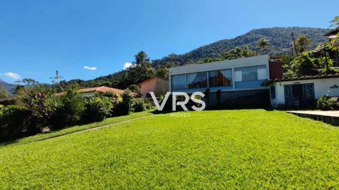 Casa com 3 quartos à venda, 1210m2 em Carlos Guinle, Teresopolis - RJ - imagem 9 Foto 9 de Casa com 3 quartos à venda, 1210m2 em Carlos Guinle, Teresopolis - RJ