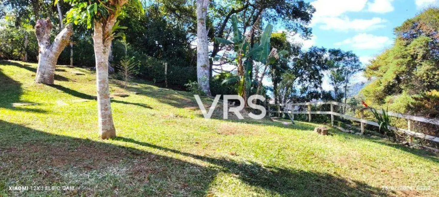 Foto 1 de Casa com 4 quartos à venda, 1600m2 em Cascata do Imbuí, Teresopolis - RJ