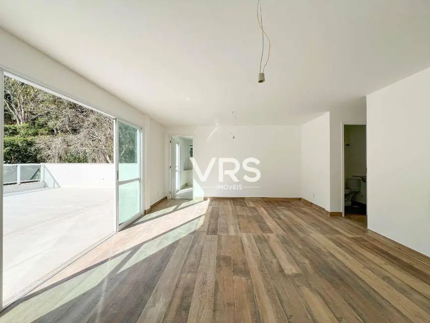 Foto 1 de Apartamento com 2 quartos à venda, 93m2 em Pimenteiras, Teresopolis - RJ