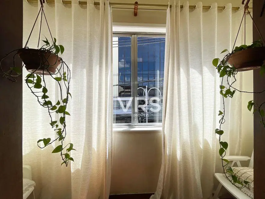 Foto 3 de Sobrado com 4 quartos à venda, 158m2 em Várzea, Teresopolis - RJ