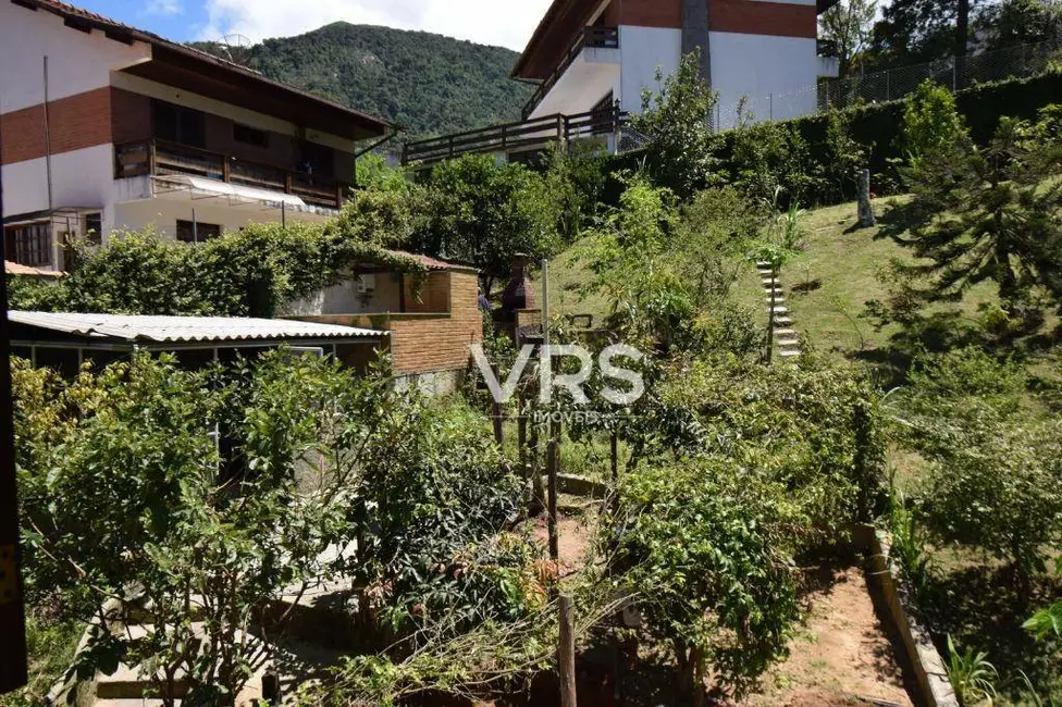 Casa com 2 quartos à venda, 1150m2 em Carlos Guinle, Teresopolis - RJ - imagem 8 Foto 8 de Casa com 2 quartos à venda, 1150m2 em Carlos Guinle, Teresopolis - RJ