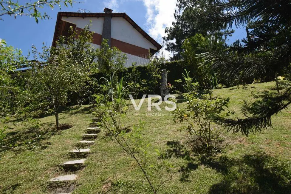 Casa com 2 quartos à venda, 1150m2 em Carlos Guinle, Teresopolis - RJ - imagem 7 Foto 7 de Casa com 2 quartos à venda, 1150m2 em Carlos Guinle, Teresopolis - RJ