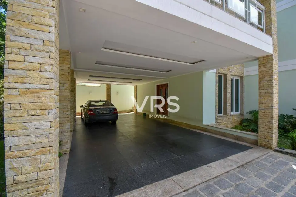 Foto 6 de Casa de Condomínio com 5 quartos à venda e para alugar, 1000m2 em Carlos Guinle, Teresopolis - RJ