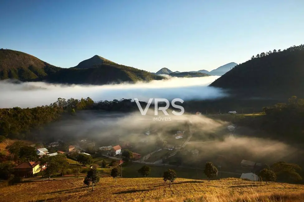 Foto 2 de Terreno / Lote à venda, 492m2 em Sebastiana, Teresopolis - RJ