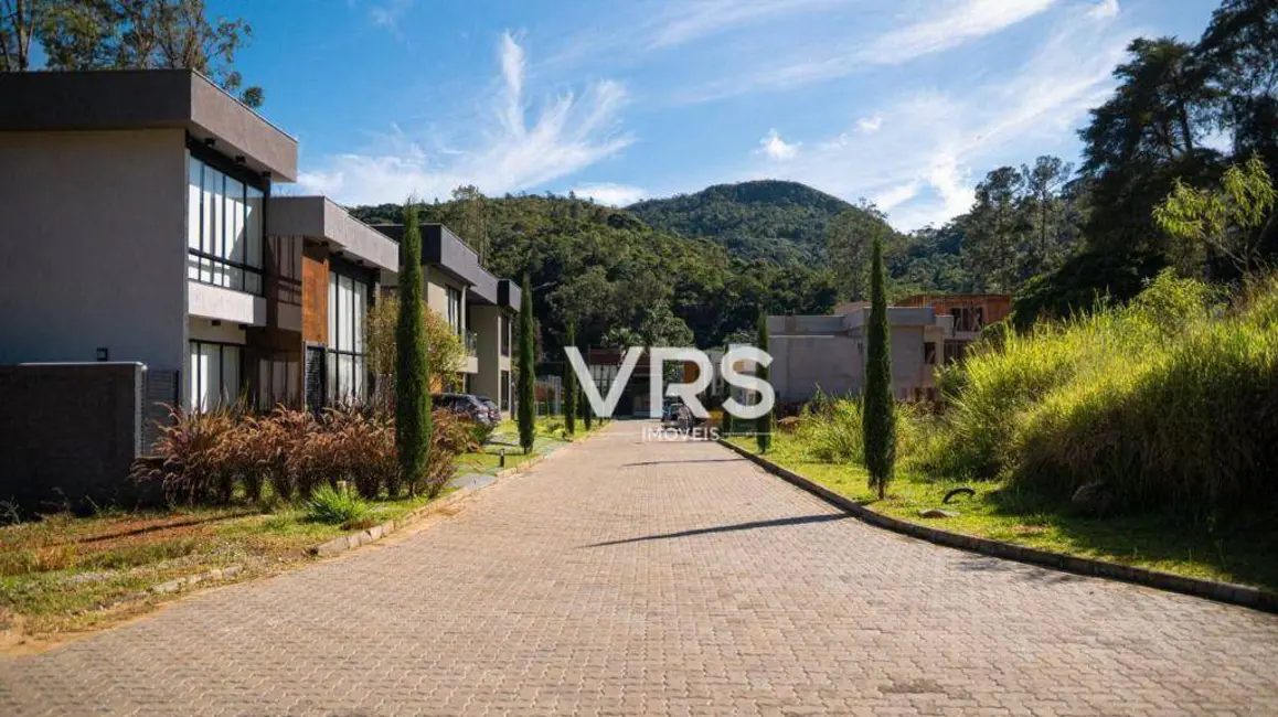 Foto 4 de Terreno / Lote à venda, 202m2 em Parque do Imbui, Teresopolis - RJ
