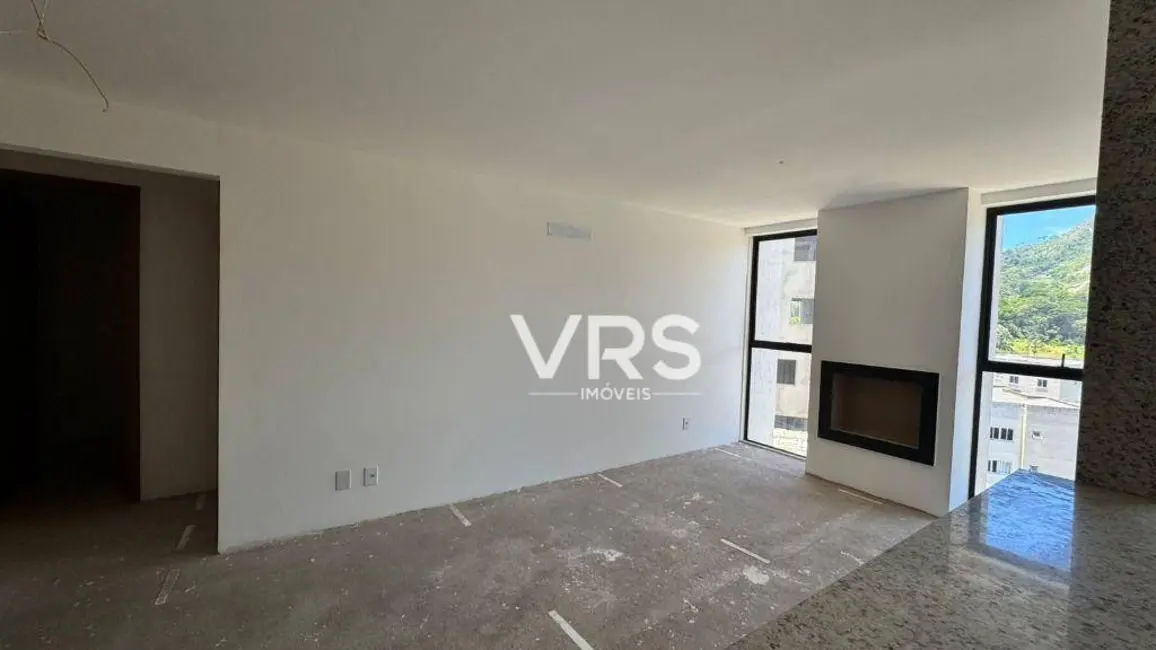 Foto 3 de Apartamento com 3 quartos à venda, 130m2 em Bom Retiro, Teresopolis - RJ