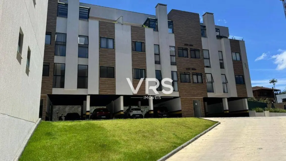 Foto 1 de Apartamento com 3 quartos à venda, 130m2 em Bom Retiro, Teresopolis - RJ