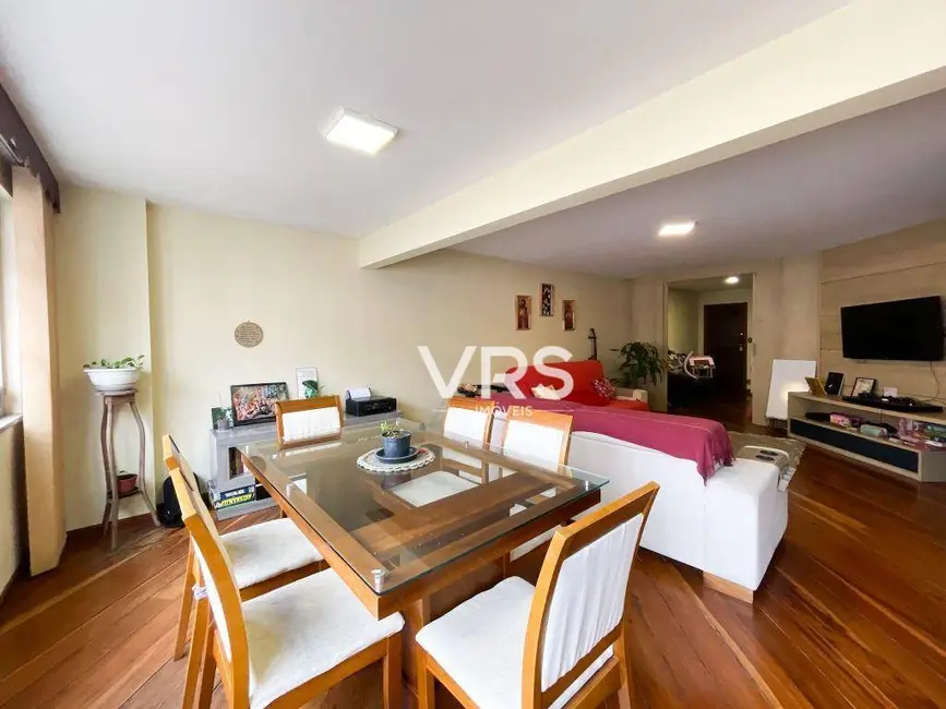 Foto 3 de Apartamento com 3 quartos à venda, 166m2 em Várzea, Teresopolis - RJ