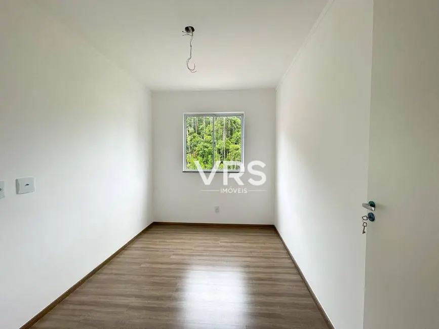 Foto 4 de Apartamento com 2 quartos à venda, 50m2 em Pimenteiras, Teresopolis - RJ