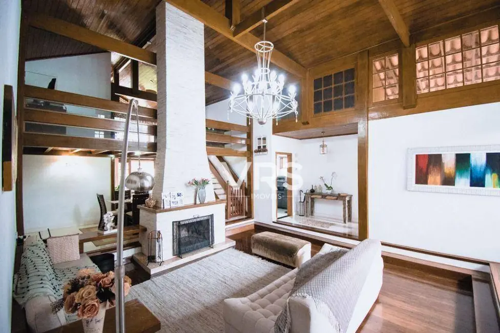 Foto 9 de Casa de Condomínio com 4 quartos à venda, 1115m2 em Carlos Guinle, Teresopolis - RJ