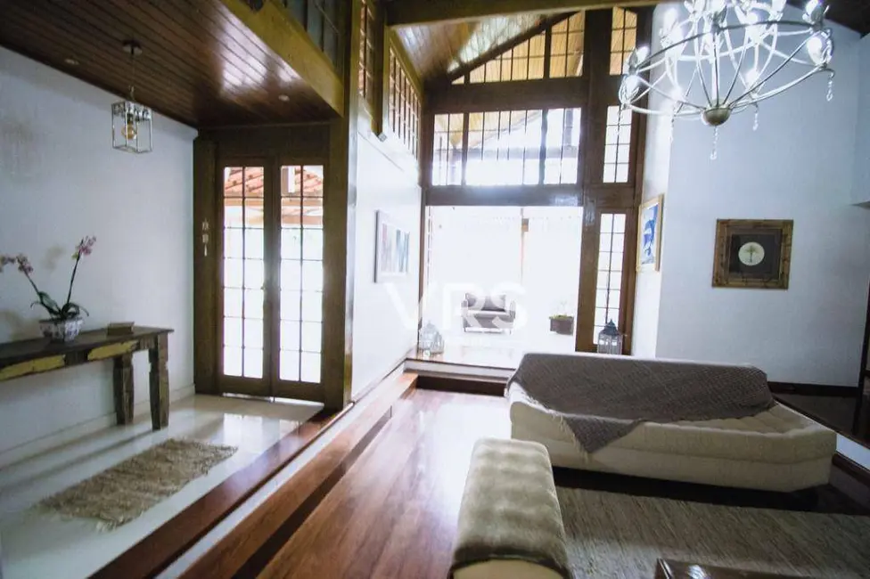 Foto 6 de Casa de Condomínio com 4 quartos à venda, 1115m2 em Carlos Guinle, Teresopolis - RJ