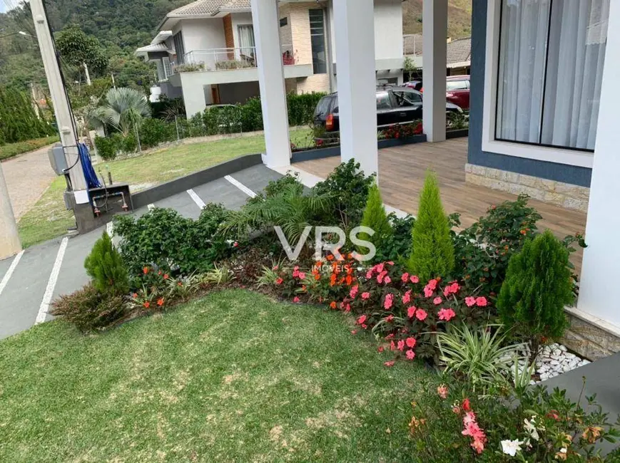 Foto 3 de Casa de Condomínio com 4 quartos à venda, 385m2 em Vargem Grande, Teresopolis - RJ