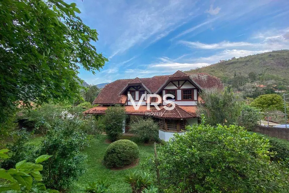 Foto 4 de Casa com 6 quartos à venda, 1078m2 em Albuquerque, Teresopolis - RJ