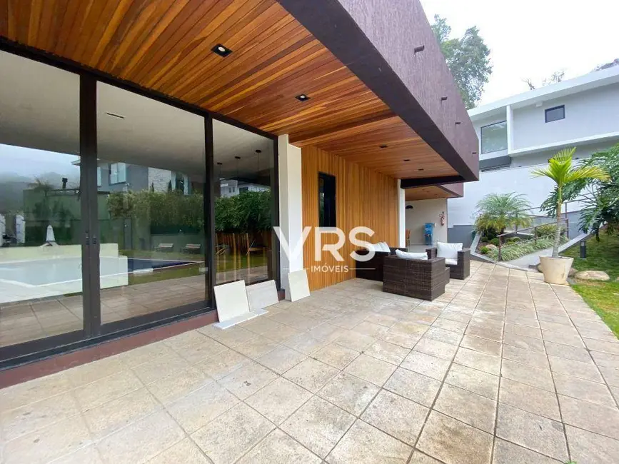 Foto 8 de Casa de Condomínio com 3 quartos à venda, 200m2 em Posse, Teresopolis - RJ