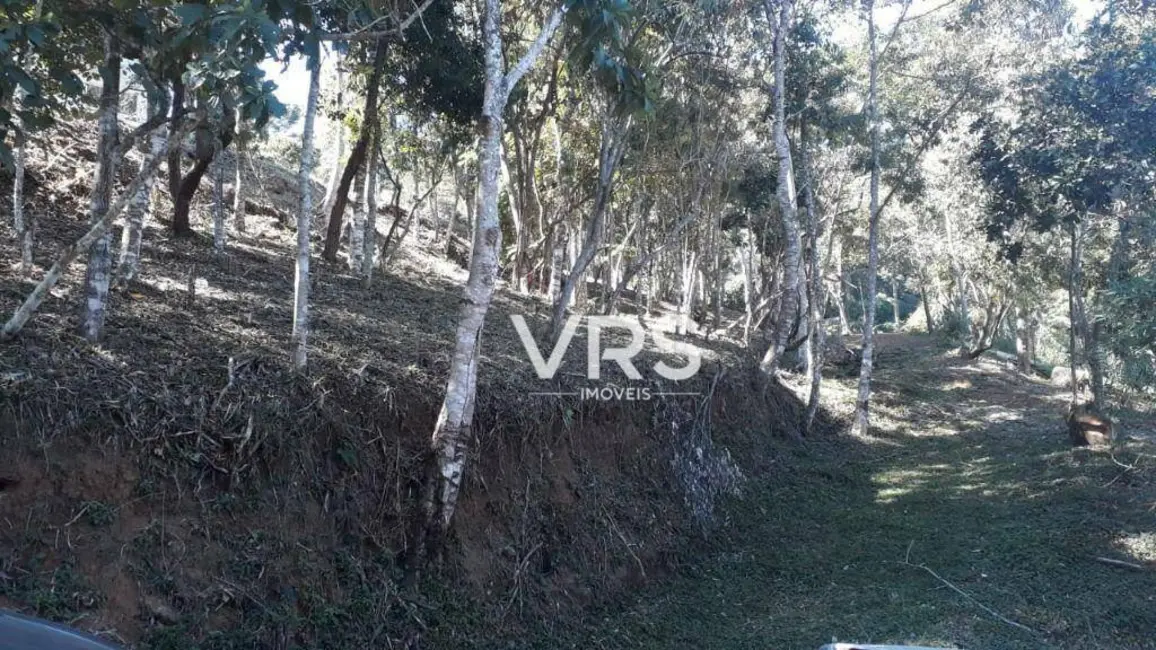 Foto 1 de Terreno / Lote à venda, 400m2 em Vargem Grande, Teresopolis - RJ