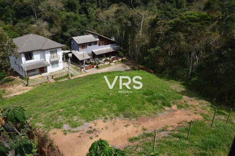 Foto 1 de Terreno / Lote à venda, 840m2 em Vargem Grande, Teresopolis - RJ