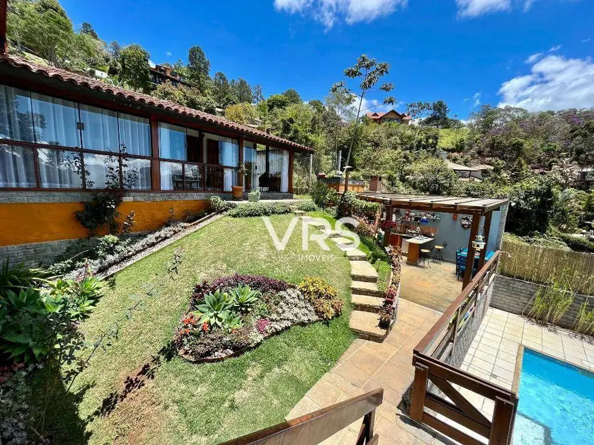 Foto 2 de Casa de Condomínio com 4 quartos à venda, 1420m2 em Albuquerque, Teresopolis - RJ