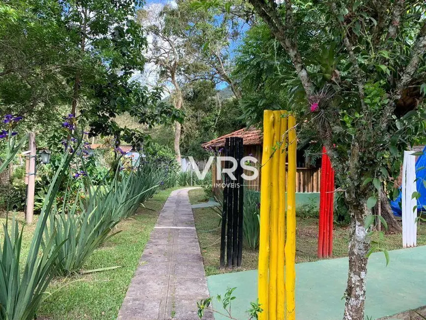 Casa com 7 quartos à venda, 8000m2 em Albuquerque, Teresopolis - RJ - imagem 8 Foto 8 de Casa com 7 quartos à venda, 8000m2 em Albuquerque, Teresopolis - RJ