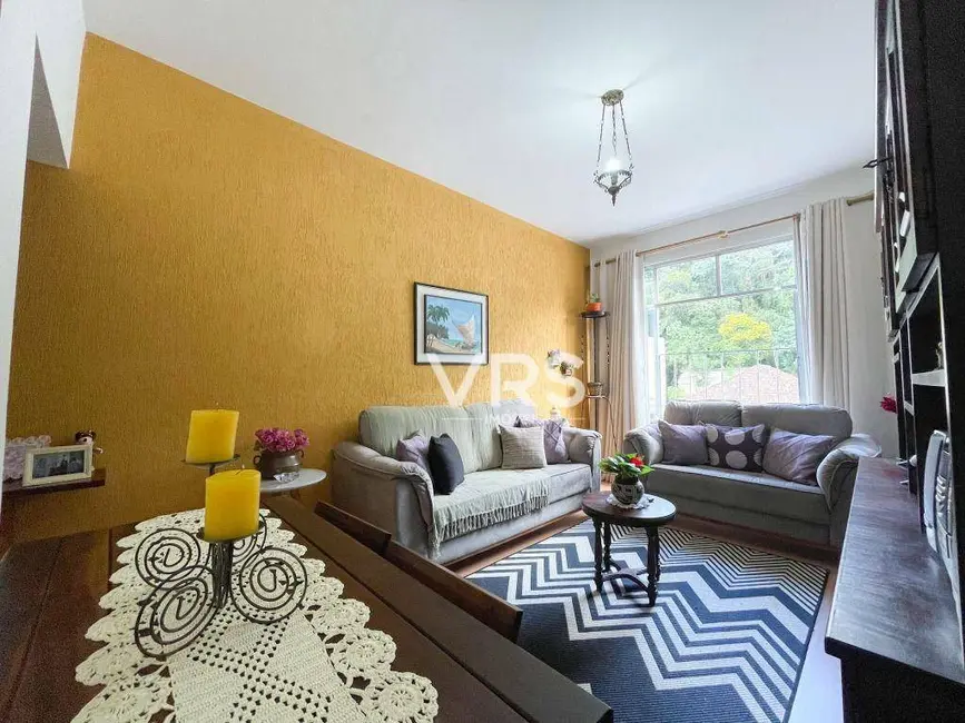 Foto 5 de Apartamento com 2 quartos à venda, 52m2 em Várzea, Teresopolis - RJ