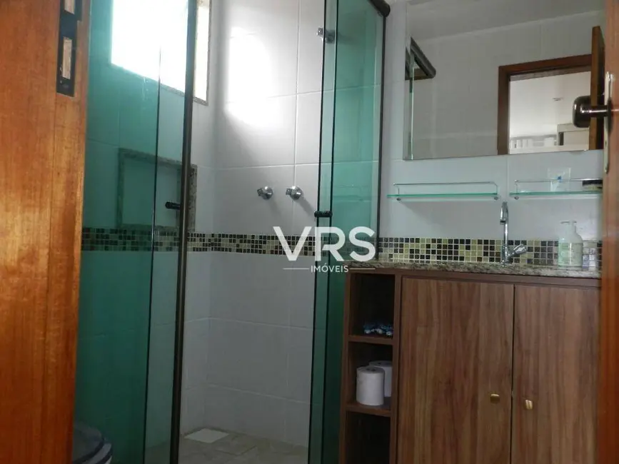 Foto 2 de Casa de Condomínio com 2 quartos à venda, 100m2 em Albuquerque, Teresopolis - RJ