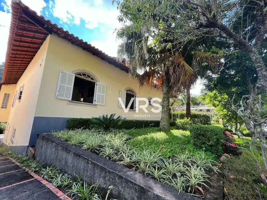 Foto 3 de Casa de Condomínio com 6 quartos à venda, 480m2 em Parque do Imbui, Teresopolis - RJ