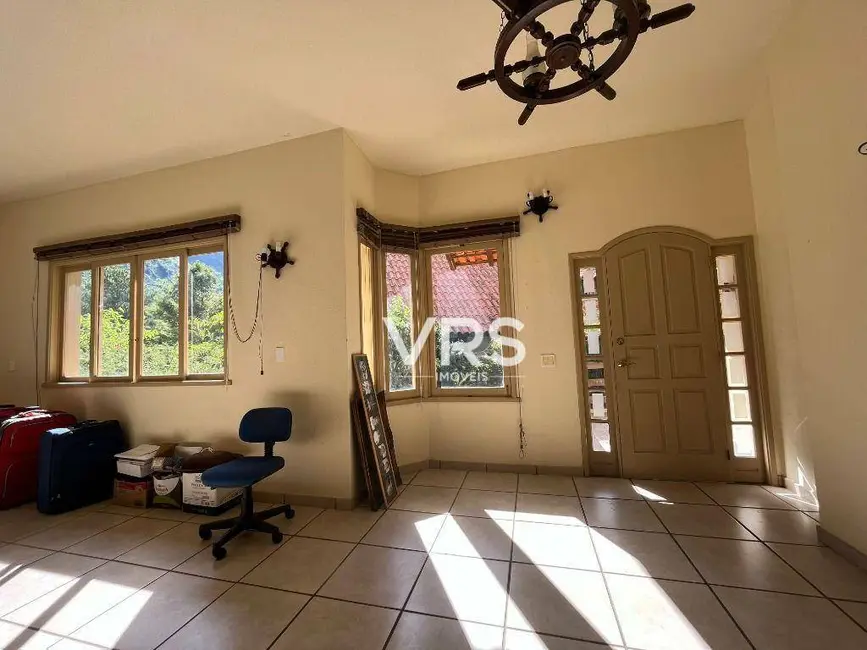 Foto 8 de Casa de Condomínio com 6 quartos à venda, 480m2 em Parque do Imbui, Teresopolis - RJ