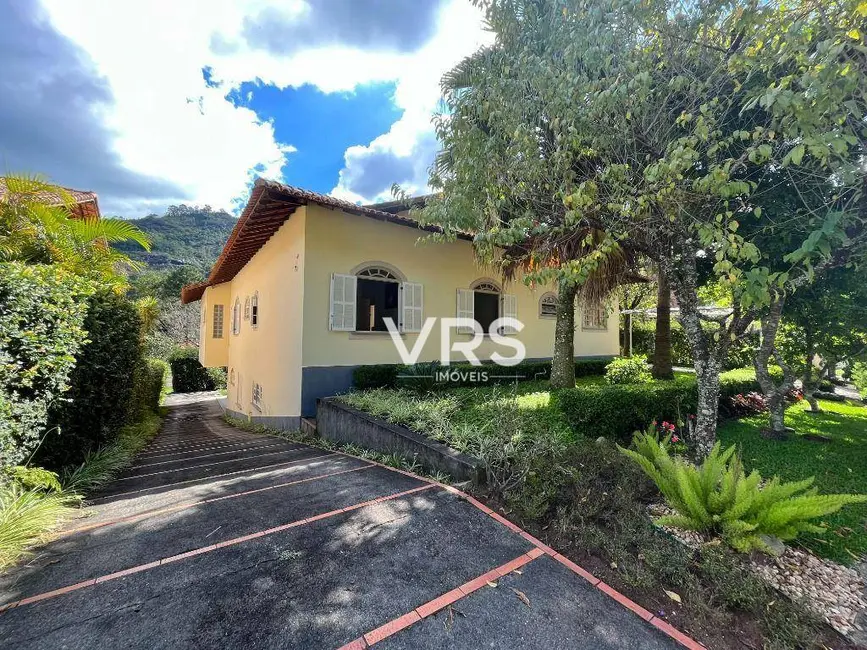 Foto 1 de Casa de Condomínio com 6 quartos à venda, 480m2 em Parque do Imbui, Teresopolis - RJ