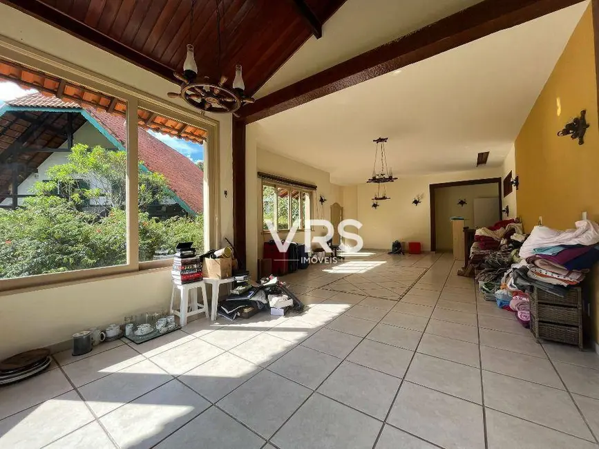 Foto 4 de Casa de Condomínio com 6 quartos à venda, 480m2 em Parque do Imbui, Teresopolis - RJ