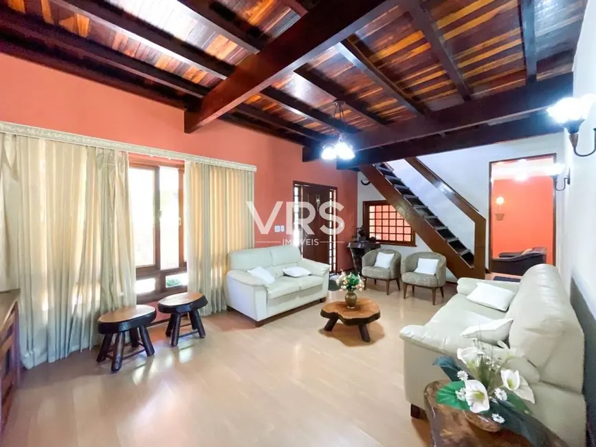 Foto 6 de Casa de Condomínio com 5 quartos à venda, 1245m2 em Carlos Guinle, Teresopolis - RJ