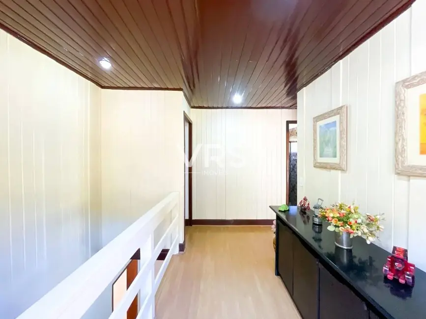Foto 9 de Casa de Condomínio com 5 quartos à venda, 1245m2 em Carlos Guinle, Teresopolis - RJ