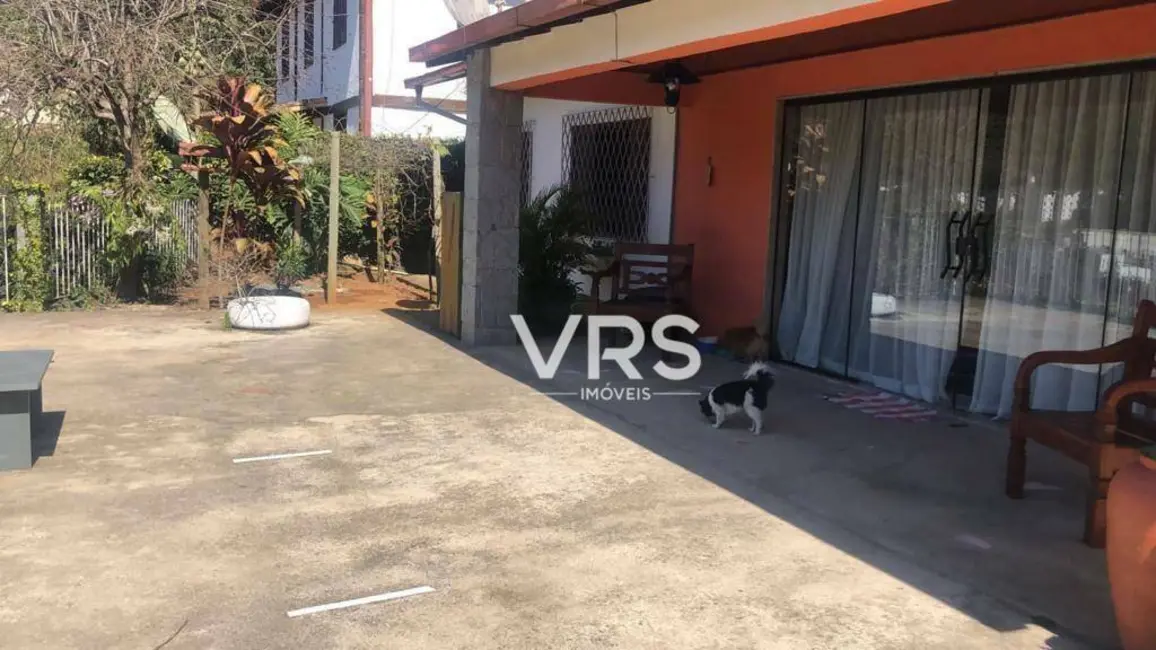 Foto 1 de Casa com 4 quartos à venda, 1185m2 em Ermitage, Teresopolis - RJ