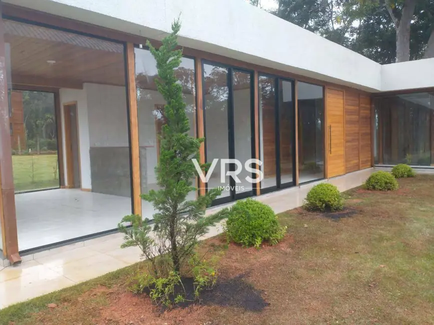 Foto 4 de Casa de Condomínio com 3 quartos à venda, 417m2 em Sebastiana, Teresopolis - RJ