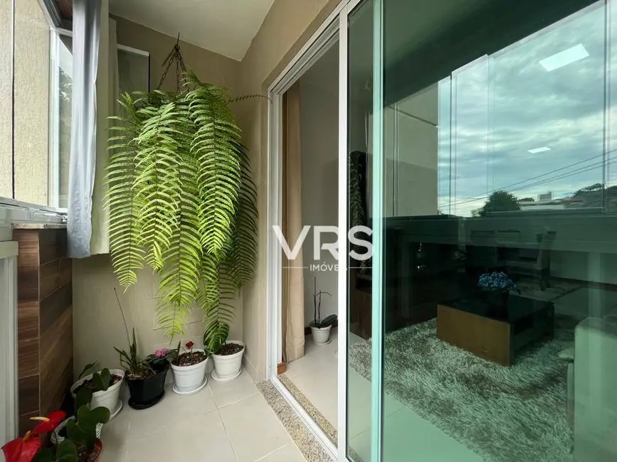 Apartamento com 2 quartos à venda, 81m2 em Agriões, Teresopolis - RJ - imagem 7 Foto 7 de Apartamento com 2 quartos à venda, 81m2 em Agriões, Teresopolis - RJ