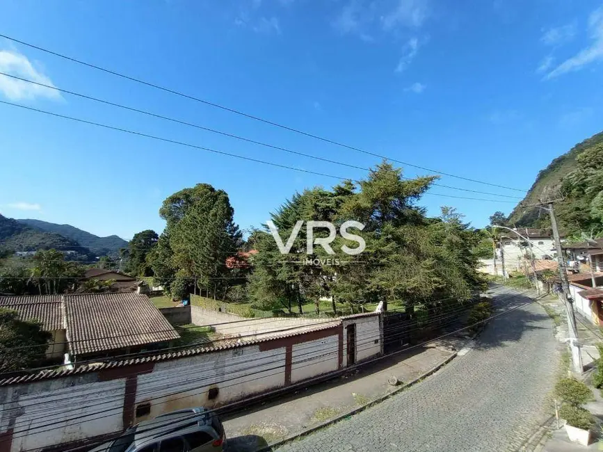 Casa com 4 quartos à venda, 197m2 em Granja Guarani, Teresopolis - RJ - imagem 2 Foto 2 de Casa com 4 quartos à venda, 197m2 em Granja Guarani, Teresopolis - RJ