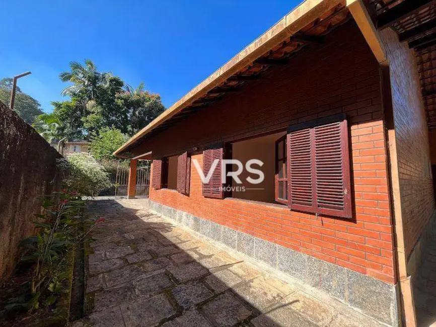 Casa com 2 quartos à venda, 374m2 em Araras, Teresopolis - RJ - imagem 1 Foto 1 de Casa com 2 quartos à venda, 374m2 em Araras, Teresopolis - RJ