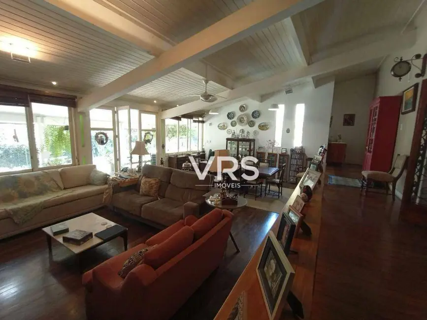 Foto 7 de Casa com 5 quartos à venda, 1296m2 em Albuquerque, Teresopolis - RJ