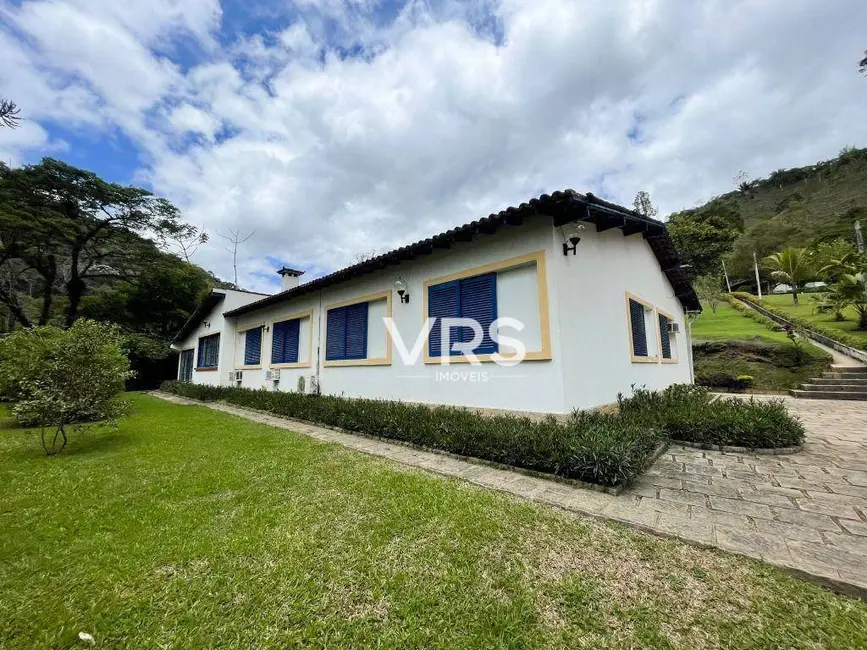 Foto 3 de Casa com 4 quartos à venda, 7250m2 em Granja Mafra, Teresopolis - RJ