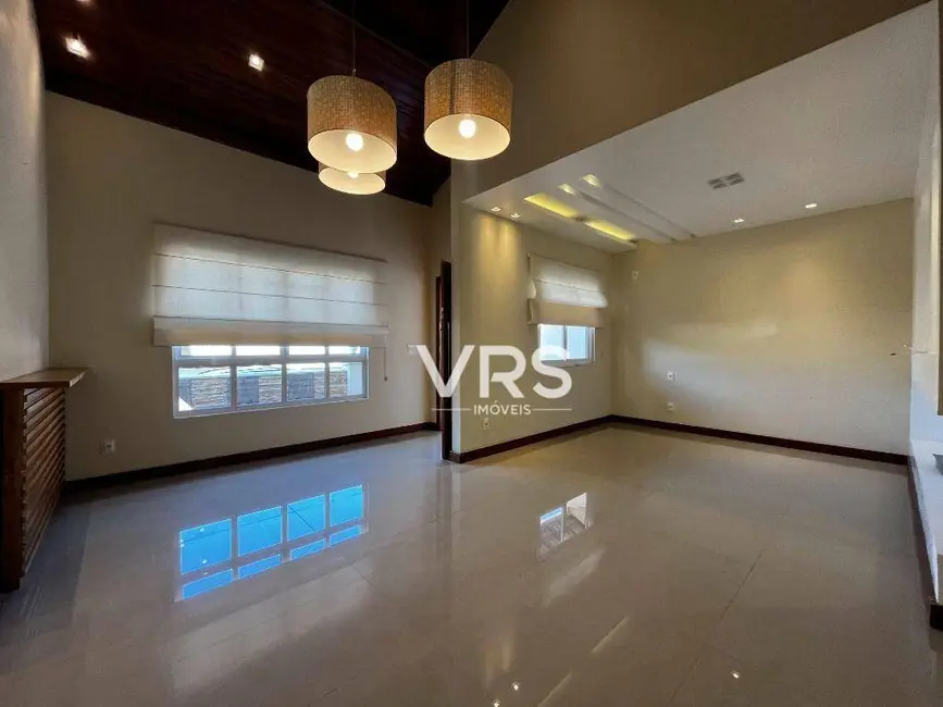 Foto 1 de Casa de Condomínio com 3 quartos à venda, 146m2 em Bom Retiro, Teresopolis - RJ