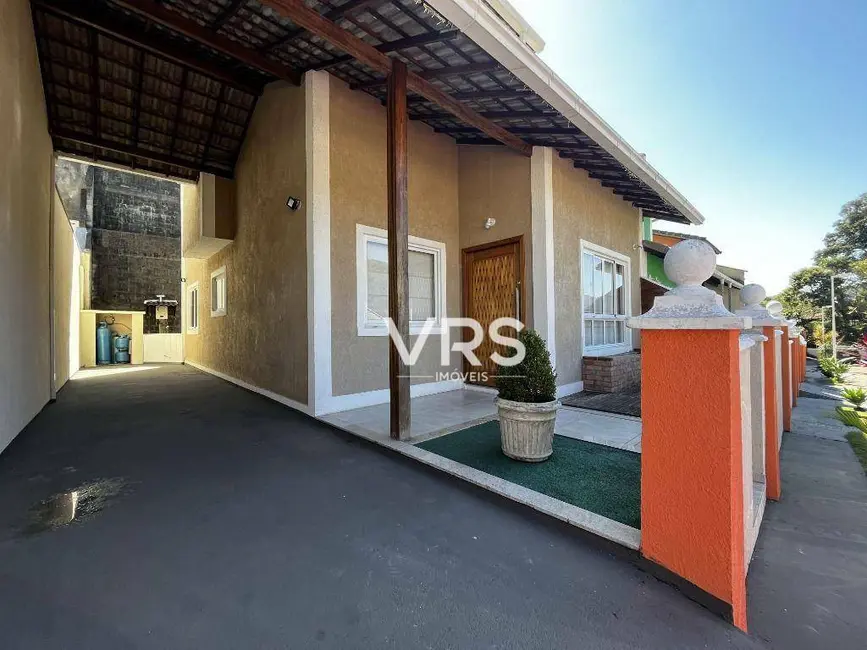 Foto 3 de Casa de Condomínio com 3 quartos à venda, 146m2 em Bom Retiro, Teresopolis - RJ