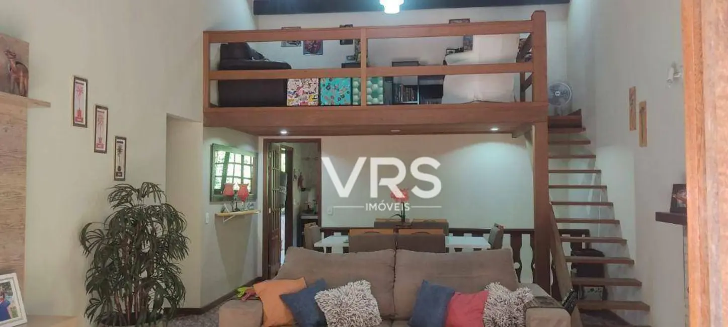 Foto 6 de Casa com 4 quartos à venda, 780m2 em Albuquerque, Teresopolis - RJ