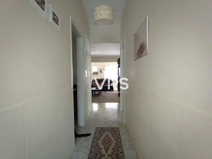 Foto 5 de Casa com 4 quartos à venda, 1327m2 em Andorinhas (Santo Aleixo), Mage - RJ