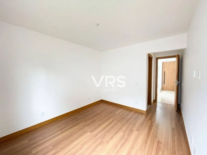 Foto 7 de Casa de Condomínio com 4 quartos à venda, 250m2 em Tijuca, Teresopolis - RJ