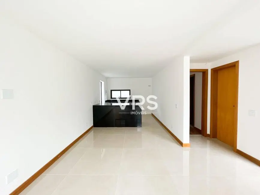 Foto 3 de Casa de Condomínio com 4 quartos à venda, 250m2 em Tijuca, Teresopolis - RJ