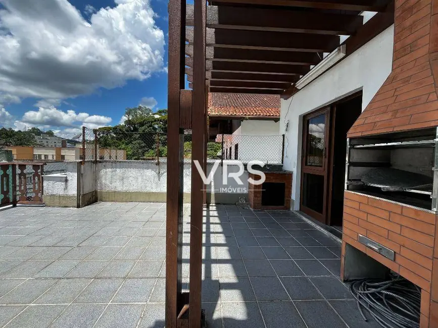 Foto 1 de Cobertura com 4 quartos à venda, 168m2 em Taumaturgo, Teresopolis - RJ