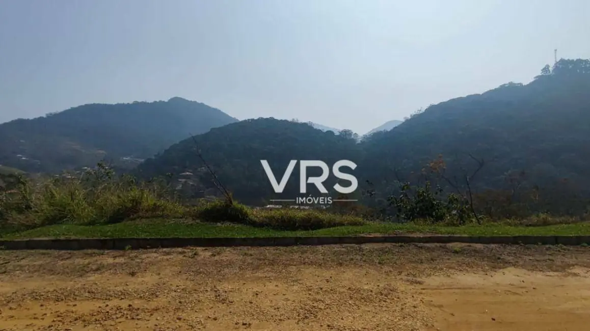 Foto 1 de Terreno / Lote à venda, 1162m2 em Teresopolis - RJ
