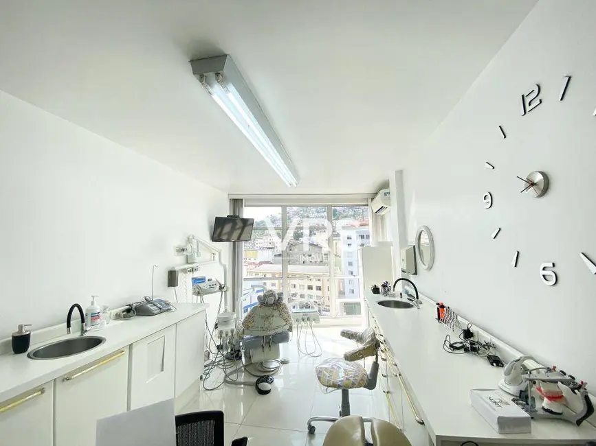 Sala Comercial à venda, 234m2 em Várzea, Teresopolis - RJ - imagem 5 Foto 5 de Sala Comercial à venda, 234m2 em Várzea, Teresopolis - RJ