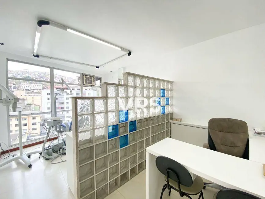 Sala Comercial à venda, 234m2 em Várzea, Teresopolis - RJ - imagem 9 Foto 9 de Sala Comercial à venda, 234m2 em Várzea, Teresopolis - RJ