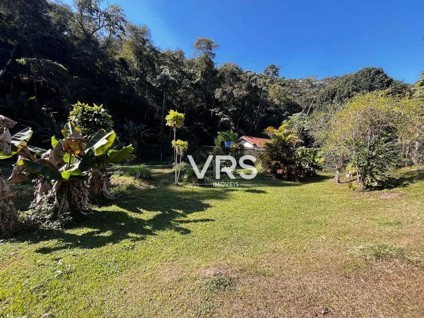 Casa com 3 quartos à venda, 2500m2 em Jardim Salaco, Teresopolis - RJ - imagem 4 Foto 4 de Casa com 3 quartos à venda, 2500m2 em Jardim Salaco, Teresopolis - RJ