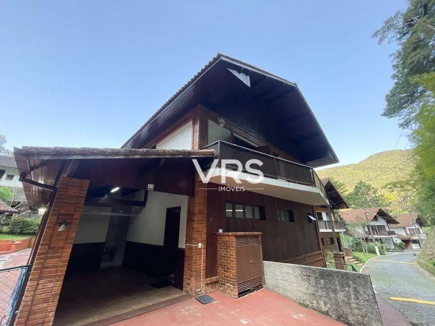 Foto 2 de Casa de Condomínio com 5 quartos à venda, 1050m2 em Granja Guarani, Teresopolis - RJ